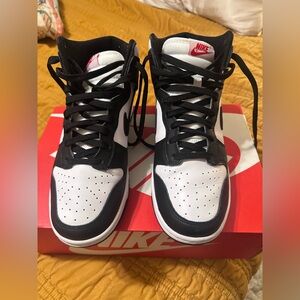 Nike Black and White High-Tops